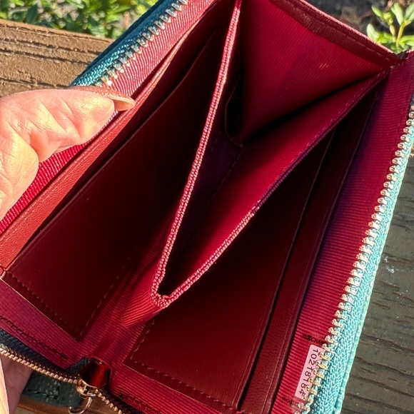 CC Wallet Emerald Green caviar leather (Read Description) - Picture 4 of 6